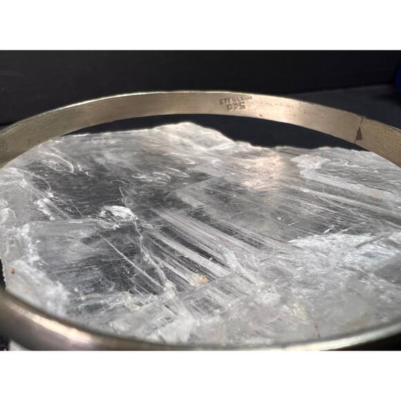 Vintage Sterling Silver Stamped Star & Dot Bangle Bracelet – Size 8.25 - Picture 9 of 12